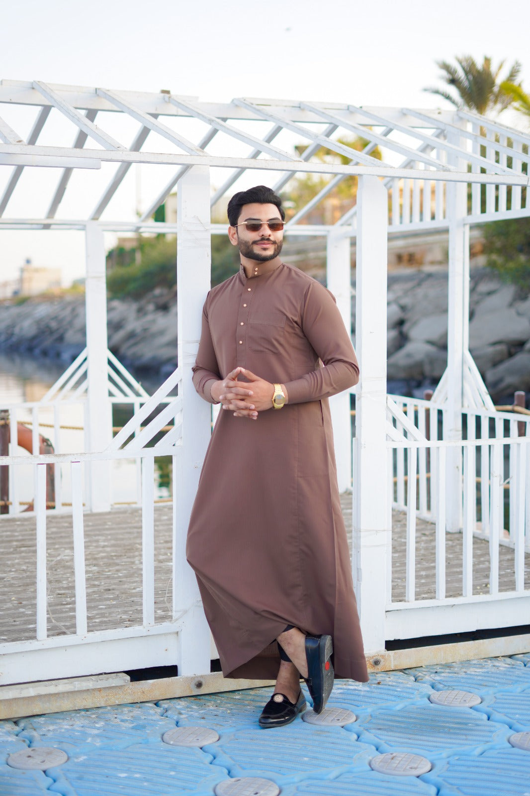 Plain Brown Saudi Thobe